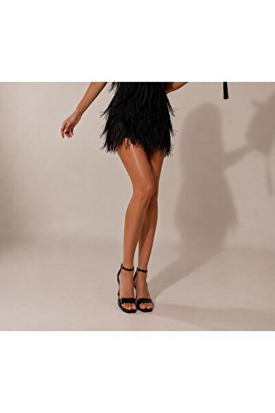 babamindukkani Black Heeled Shoes with Thin Band Detail