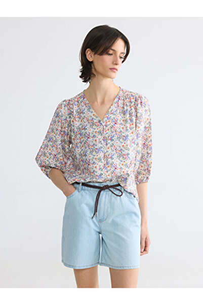 LC Waikiki V-Neck Floral Blouse