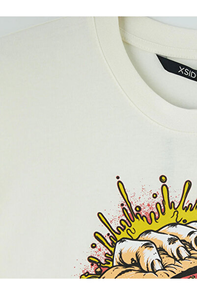 LC Waikiki Ecru Crew Neck Hot Wheels Printed Men's T-Shirt