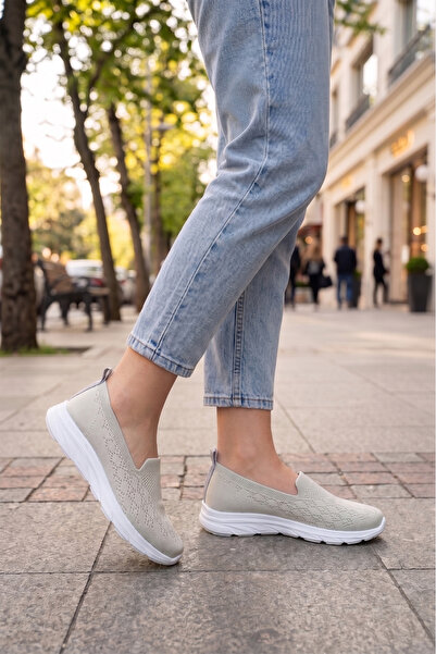 BOUIS Women's Gray White Knitwear Comfortable Daily Walking Mother's Shoes Li...