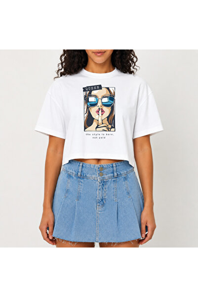 URBANTRENDSTORE Crop T-shirt με λευκό σχέδιο, άνετη εφαρμογή, ακατέργαστη κοπ...
