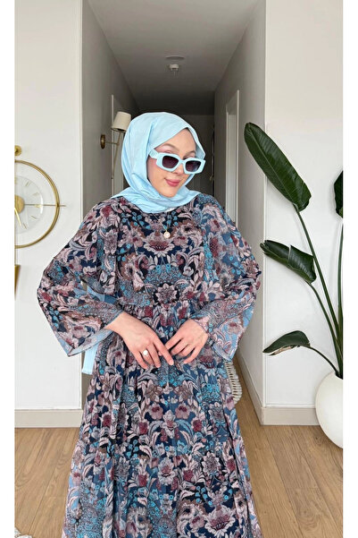 Butik Lacivert Şifon Kumaş Beli Lastikli Çiçek Desenli Elbise Modelimiz