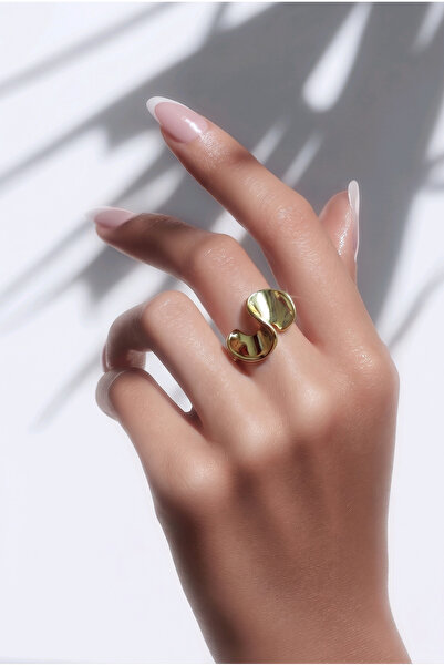 nevamor Gold Curved Ring