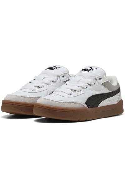 Puma حذاء رياضي للجنسين من بارك لايف ستايل SK8 400497 باللون الأبيض والأسود