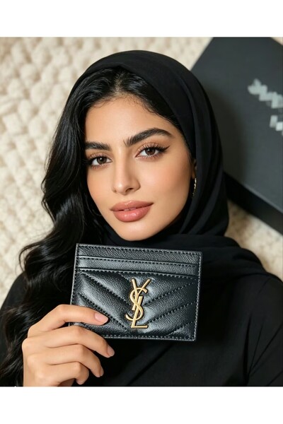 YS Chevron Quilted Leather Card Holder Black /bronze gold label
