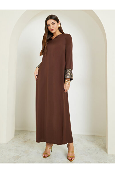Amirah By Styli Brown Notch Neck Jalabiya with Embroidered Cuffs