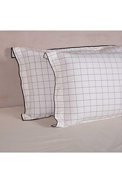 Blends Milana Pillow Cover Set