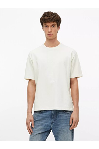 s.Oliver Men's Crew Neck T-Shirt, Made of Thick Cotton Jersey, Modern Fit, Cr...