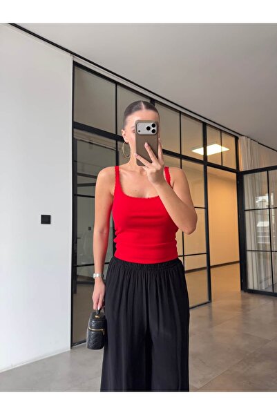 BB Bensu Buyruk Thin Strap Lace Tank Top Red