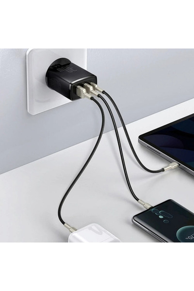 Baseus Зарядно устройство 2 x USB-A + Type-C, PD QC3.0, 3A, 30W, CCXJ-E01, Черен