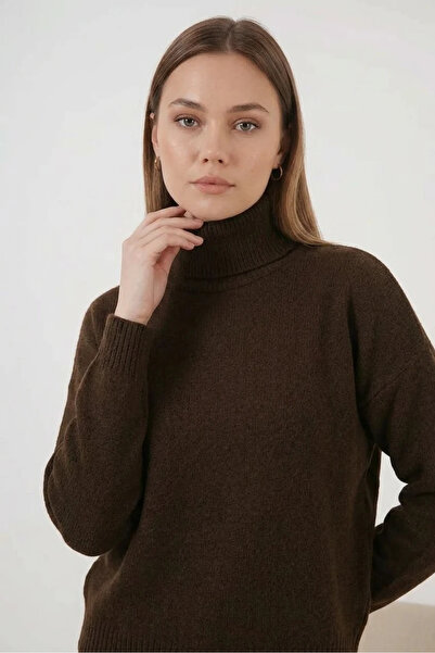 buğrahayalin Women's Turtleneck Oversize Knitwear Brown Sweater