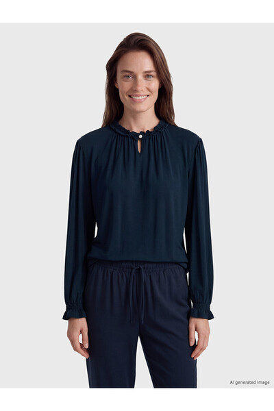 LC Waikiki Rmz Gi̇yi̇m Farkliyla Ruffled Stand Collar Gathered Blouse