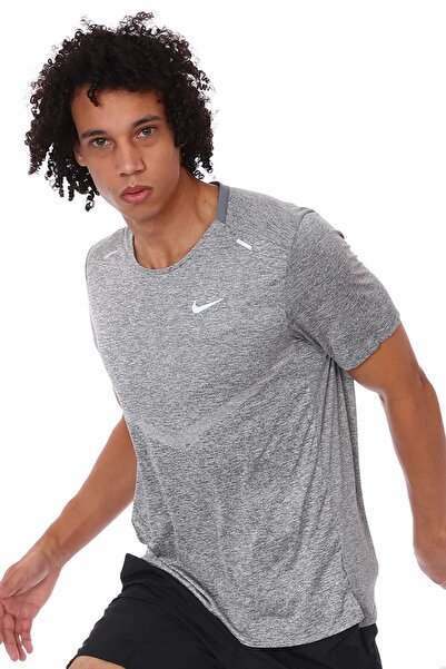 Nike Tricou de alergare Dri Fit Rise 365 Gri cu mânecă scurtă reflectorizant ...
