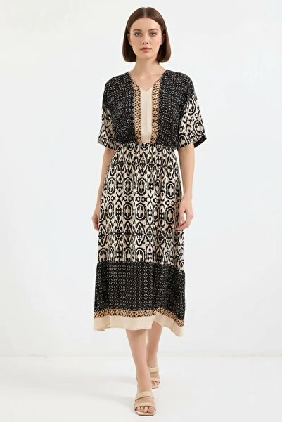Generic Brand Women's Short Sleeve Gathered Waist Patterned Viscose Black Dress