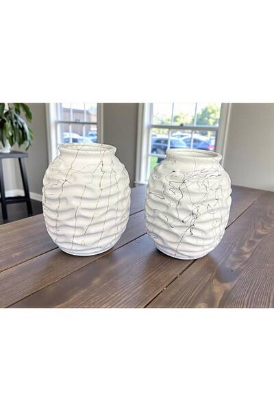 OEM Round Ceramic Vase Wavy Black Wire