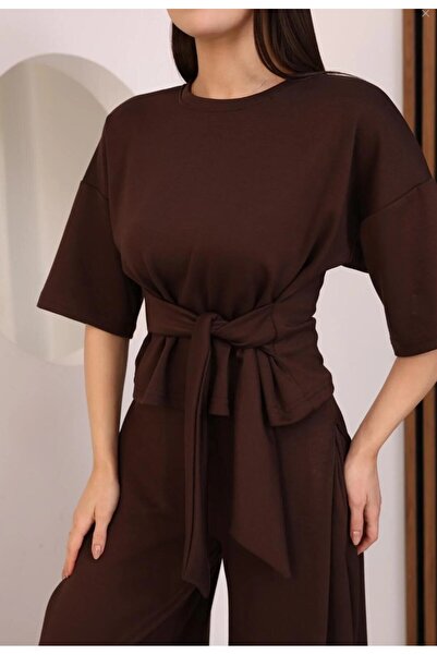 moda paketi Belt Detailed Two-Piece Set – Loose-Fit Blouse and Wide-Leg Pants...