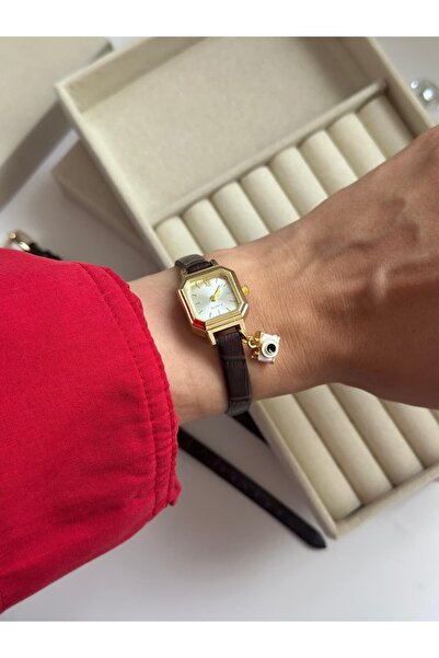 MERW Daisy Model White Leather Cord Women's Wristwatch with Camera Charm