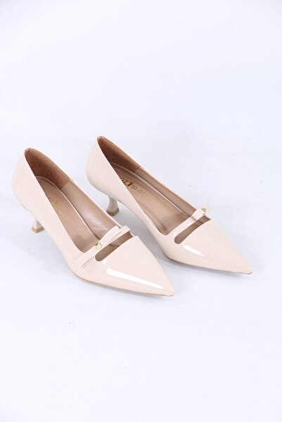 sefayol Larue Beige Patent Leather Buckle Heeled Women's Shoes