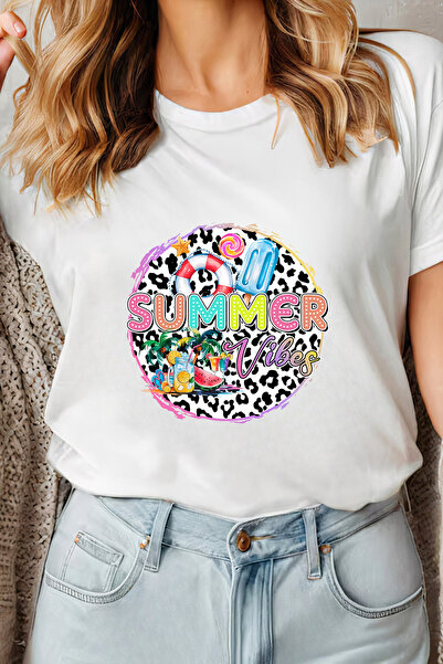 Sarah's Boutique Women's T-shirt – 100% cotton – Leopard Vibes