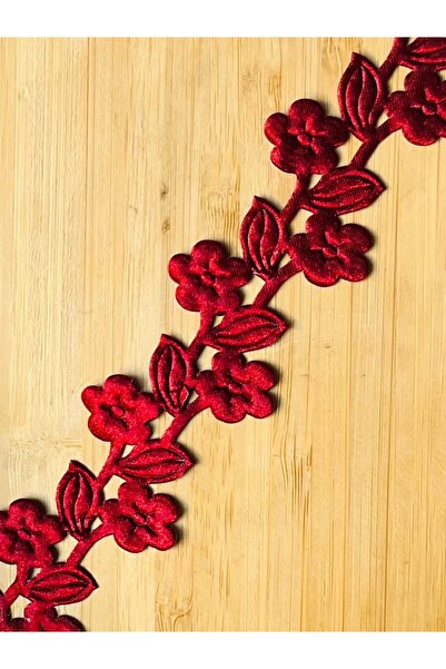 Öztürk Tuhafiye Saten/Güpür Çiçekli Şerit Dantel (aplik) 3.7cm x 1 metre.