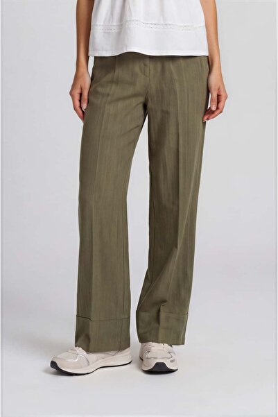 Reji Flex Fabric Belted Trousers