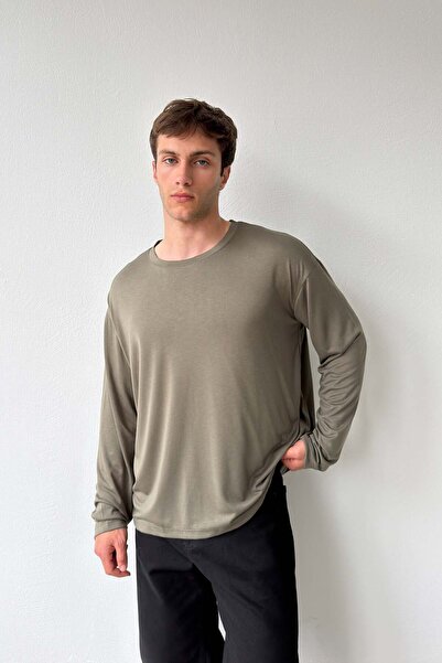 Flaw Wear Basic Long Sleeve T-Shirt