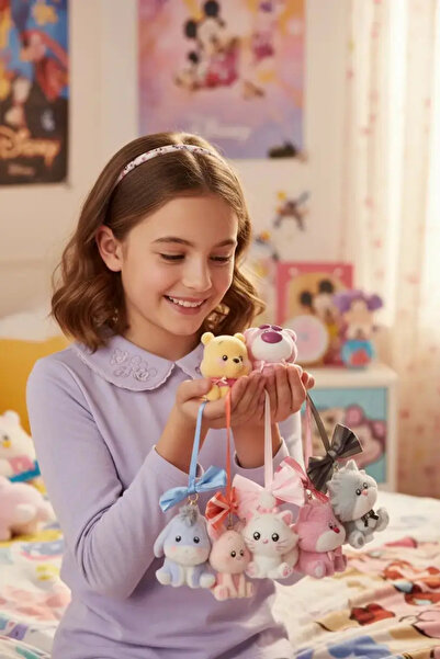 Miniso سلسلة مفاتيح منفوشة مرخصة من ديزني - إكسسوار حقيبة مفصلة بقوس