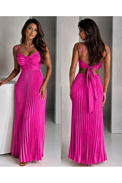 Pretty Rochie cu pliuri si cu spatele gol
