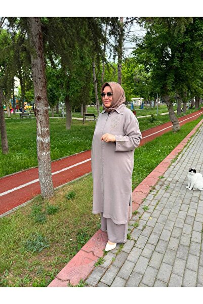 Gülhan Gökçen Yaprak Desen Nakışlı İnce Tensel Kap