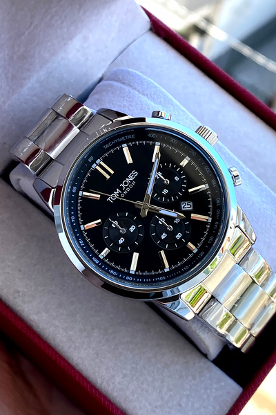 Tom Jones London Original 2 Year Warranty Men's Wristwatch Steel Band 3 Atm W...