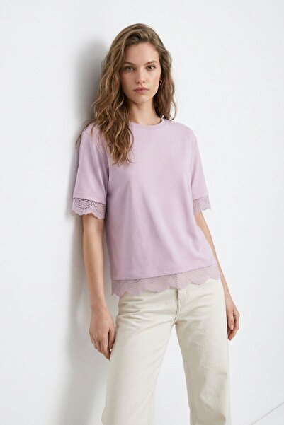 Rays Tricou liliac cu mânecă scurtă și detaliu din dantelă 26906
