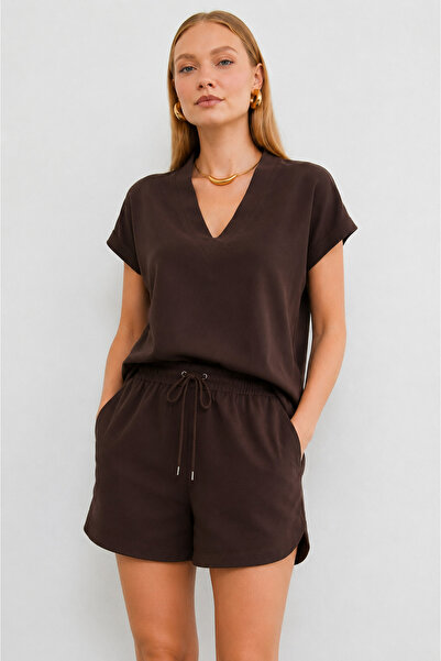 ModaPlaza Women's Crepe Fabric V-Neck T-Shirt Pocketed Elastic Shorts Set 958