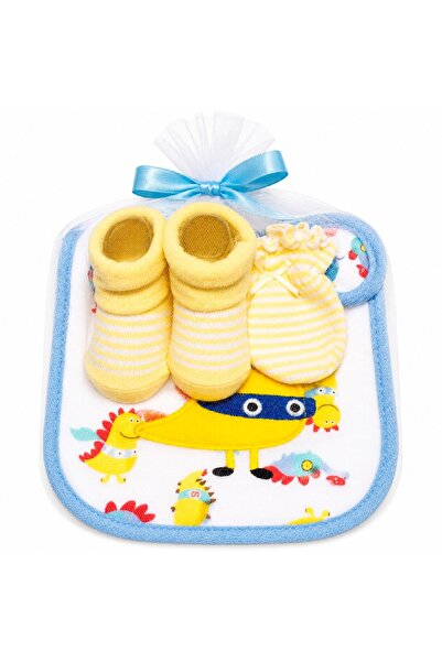 Warehouse Newborn Baby Gift Set Baby Bibs and Baby Hat in Luxury Tulle Bag