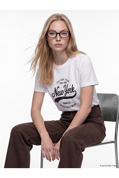 LC Waikiki Esvab • Modern & Distinctive New York Printed 100% Cotton Women's ...