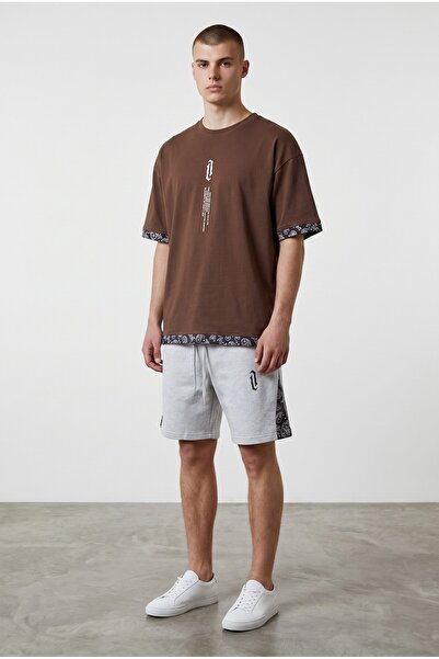 Altamira Men's Brown Vertical Printed Oversize T-Shirt Shorts