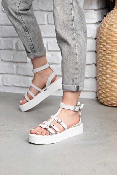 exclusives.ro Sandale Arezzo - Offwhite