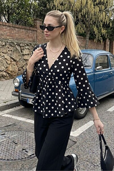 BILDEŞA Kruvaze Yaka Siyah Puantiyeli Peplum Bluz