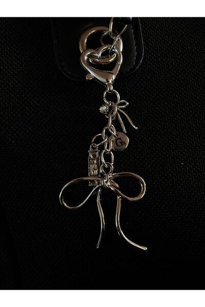bijoux uniques Breloc cu literă tip panglică și charm pentru geantă