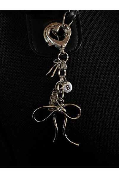 bijoux uniques Ribbon Letter Keychain & Bag Charm