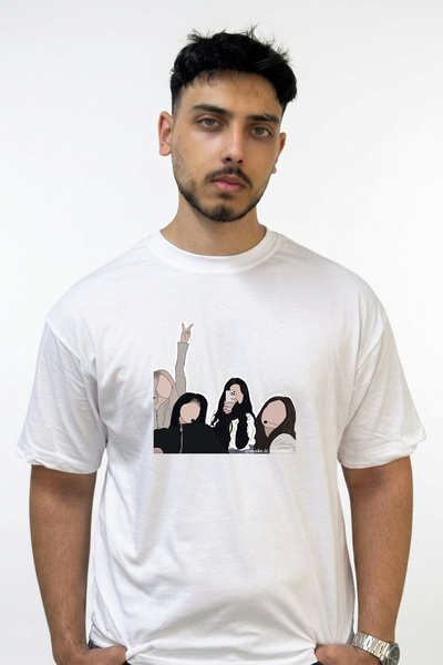 Anetos K Pop Girl Group Design Printed Oversize White T-Shirt