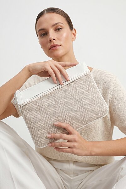 LuviShoes Zenix White Patterned Women's Clutch Bag