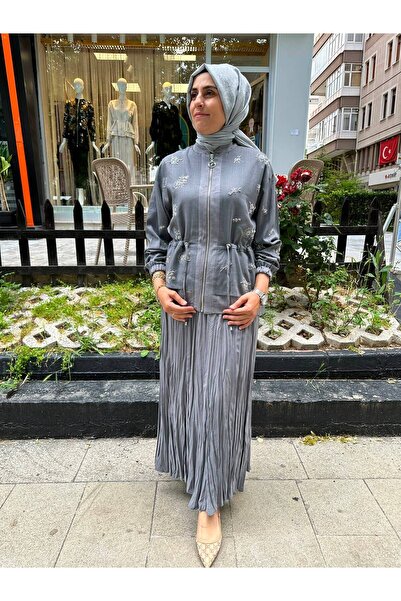 Sernisa Moda Kadın Tesettür Nakış İşlemeli Fermuarlı Ceket ve Kraş Etekli İki...