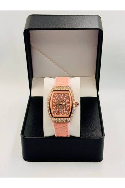 watchee Master quality battery operated watch
