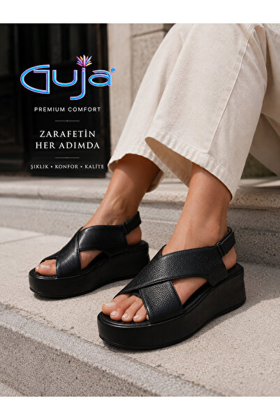 Guja 26Y156 Comfortable and Lightweight Sandals