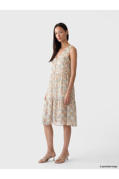 LC Waikiki Nevavm V-Neck Floral Layered Midi Dress with a Difference