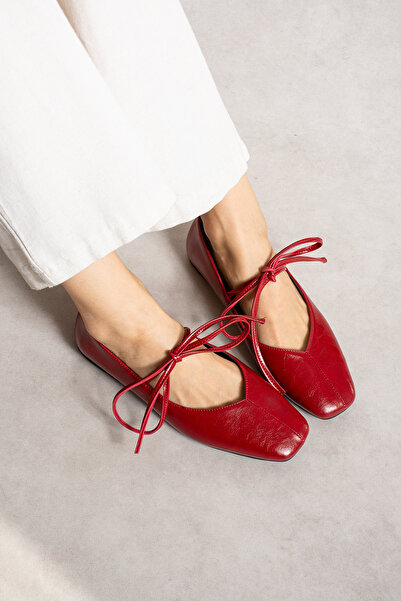 StWenn Marlon Women's Lace-Up Ballerinas Red Blunt Toe Minimal Stylish Shoes