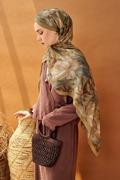 Silk Home Riva Shawl Tencel Wild Flower Mold Green