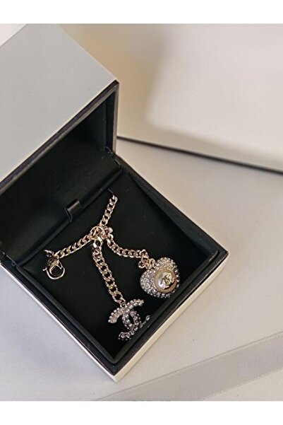 Glamour Galore Chain with Accessories