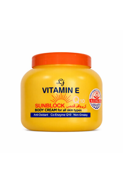 Vitamino Luvy Juju Vitamin E Sunscreen Cream 30ml