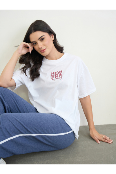 Styli White Embroidered Slogan 100% Cotton Oversized T-Shirt